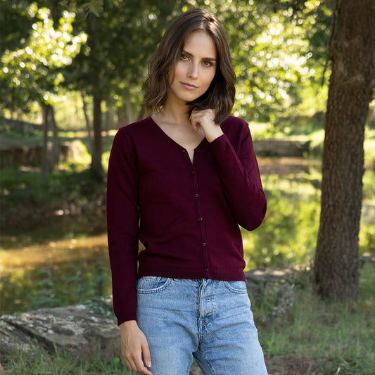 Cardigan Styling Tips Inspired by Celebrity Looks