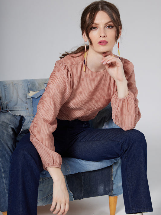 15 Fashion Tips for Working Women in 2022